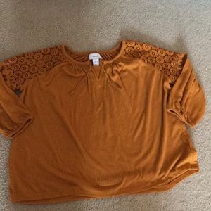 Old navy mustard peasant top